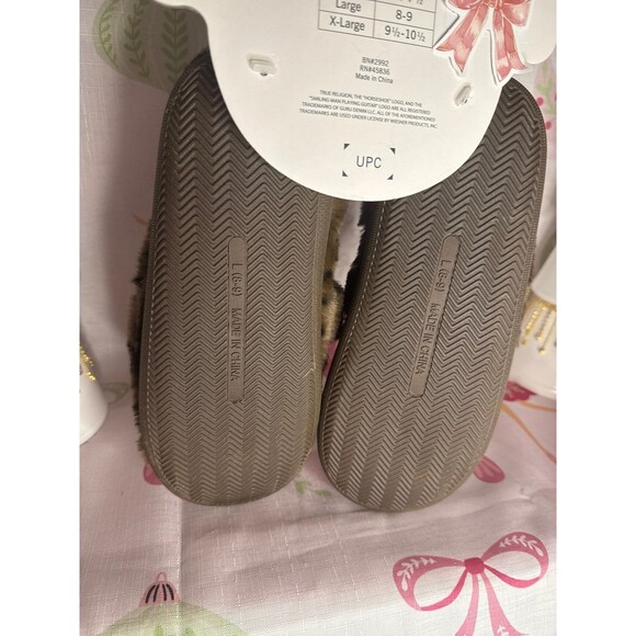 True Religion LEOPARD Slippers with Rhinestone Horseshoe, L 8/9 - Picture 5 of 6